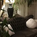 Apartment Aida *