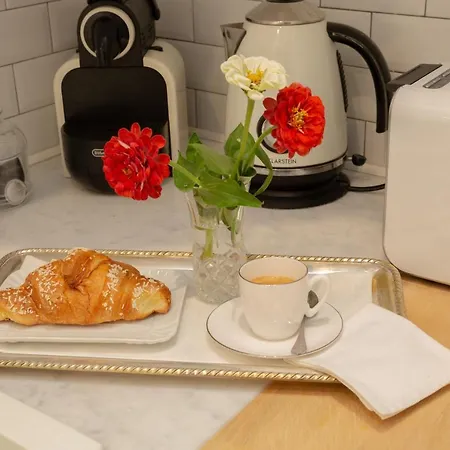 アパート アイーダ *