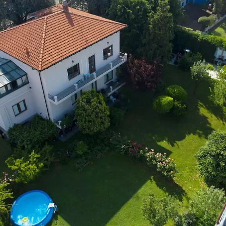 アパート アイーダ